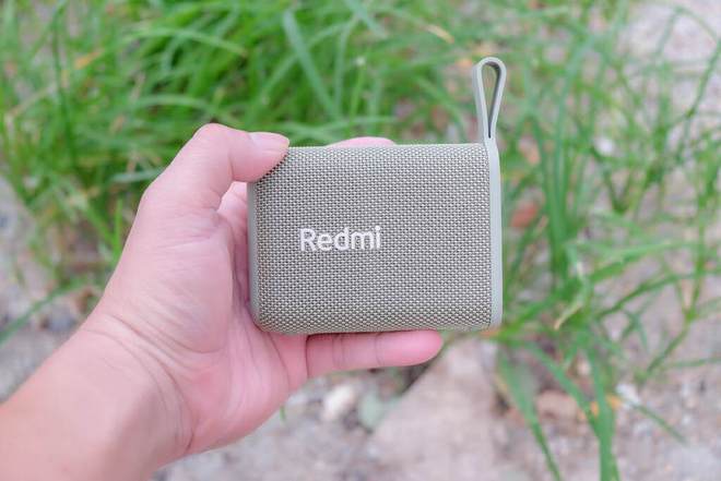 外设计：Redmi蓝牙音箱体验爱游戏ayx小体积大音量专为户(图2)