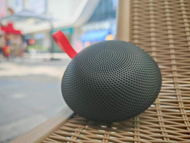 声西圣便携蓝牙小音箱上手简评爱游戏app还原自然音场的美(图8)